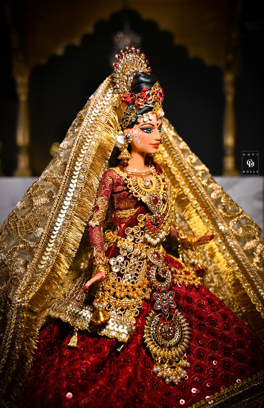 Queen Kaushalya | Gopi Doll