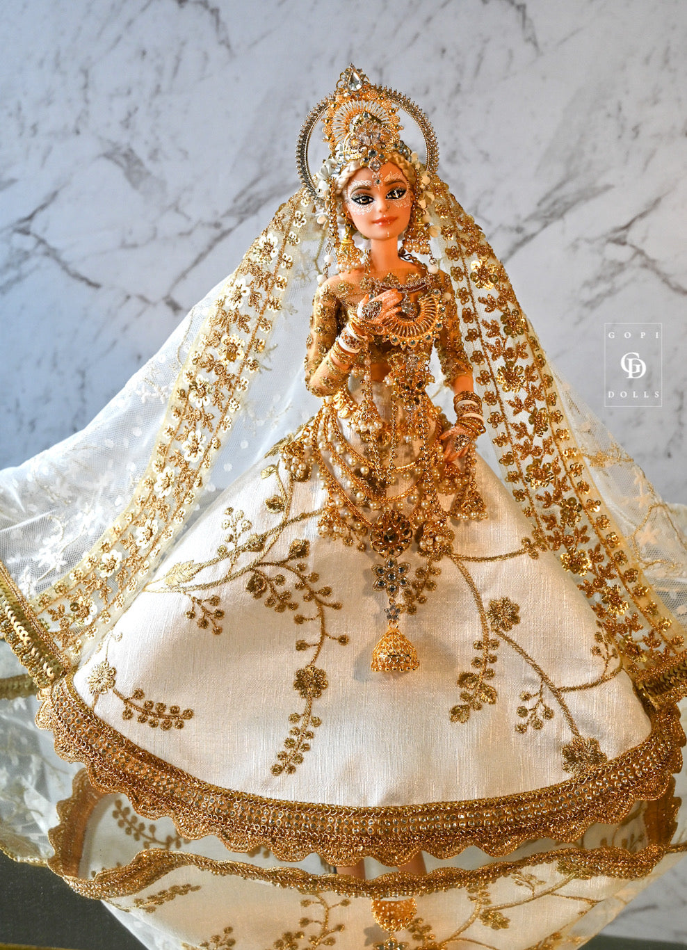 Queen Kunti | Gopi Doll